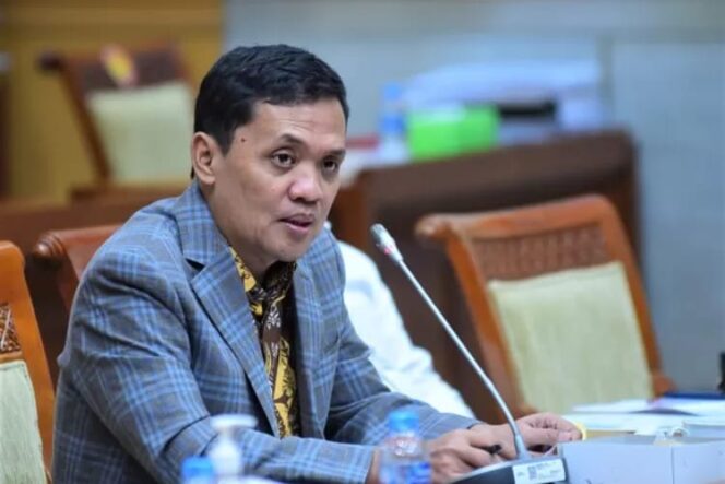 
 Wakil Ketua Komisi III DPR RI Habiburokhman mengaku tak mempermasalahkan Polri yang membeli pesawat Boeing 737 800NG seharga Rp 995,35 miliar.