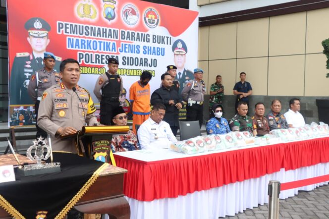 
 Polresta Sidoarjo Musnahkan Barang Bukti Narkoba Senilai Rp 30 Miliar